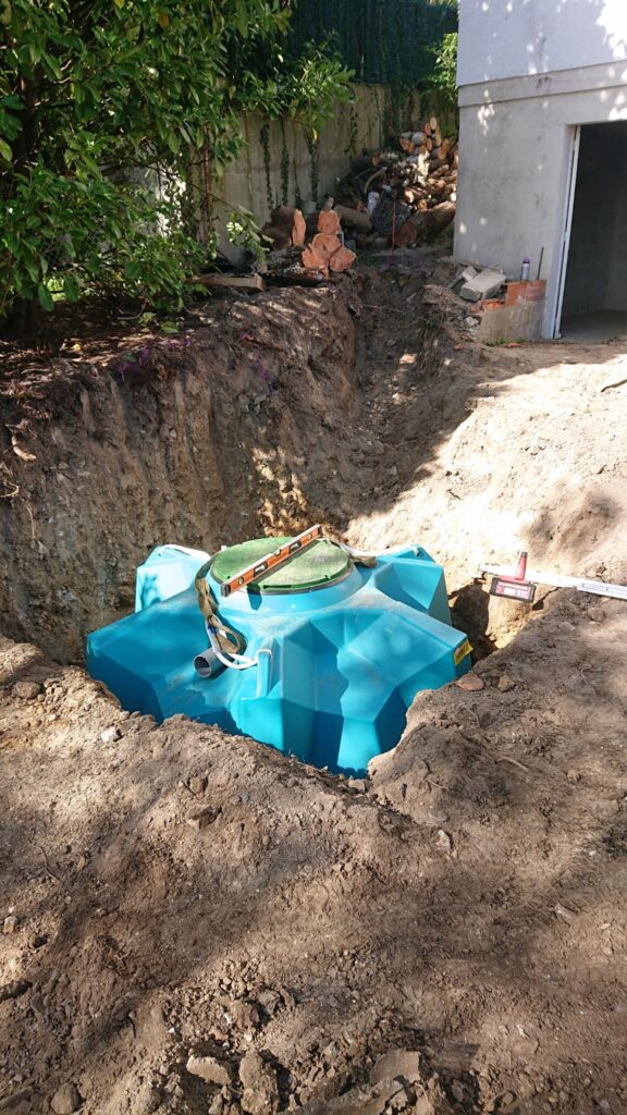 e956a0b1 deba 4204 be14 3d5a963ebbef