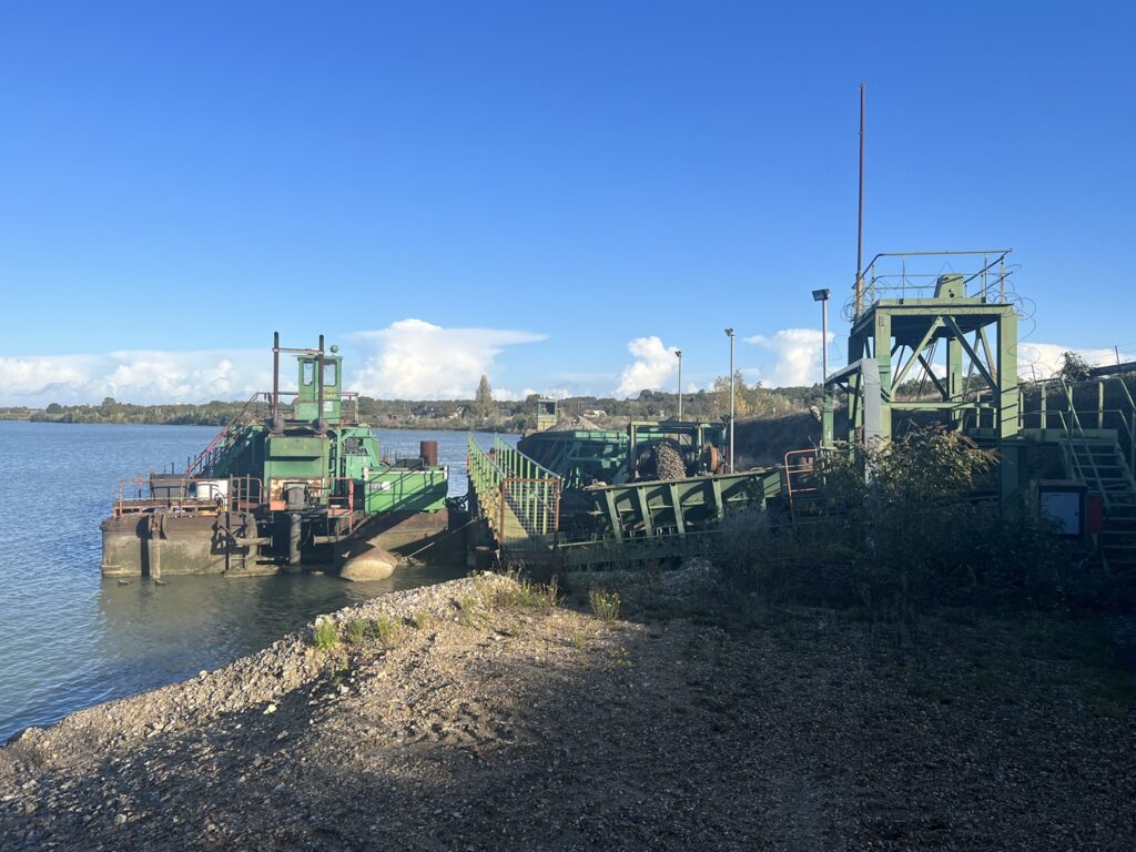 Démontage industriel avec gestion des déchets